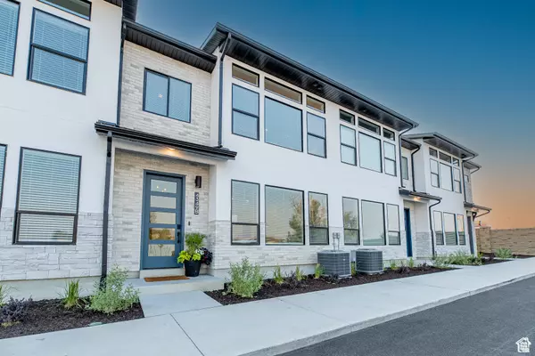 Roy, UT 84067,4309 W 5430 ST #B S