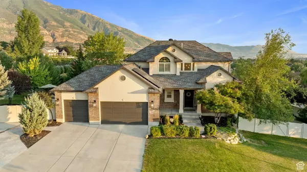2104 E PLEASANT VALLEY CT, Sandy, UT 84092