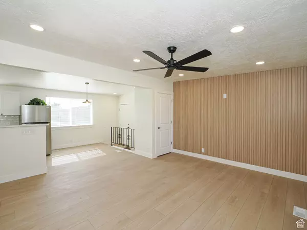 Taylorsville, UT 84129,4919 S MARIANNA DR