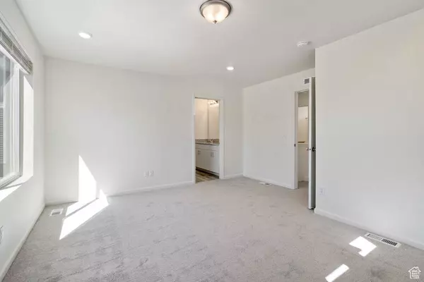 Saratoga Springs, UT 84045,328 N BROADWAY DR #1020