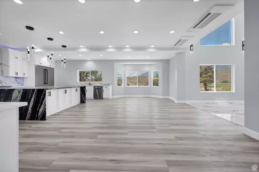 476 E SPRING DR, Toquerville, UT 84774