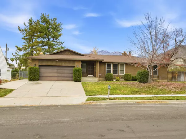 Sandy, UT 84093,2619 E SUNDANCE DR