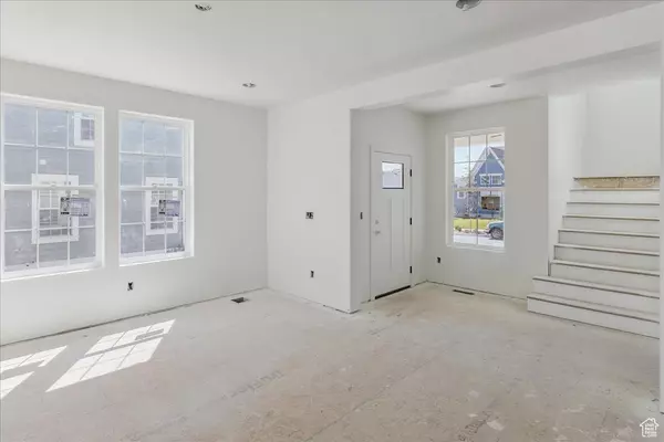 South Jordan, UT 84009,6778 W DOCKSIDER DR #300