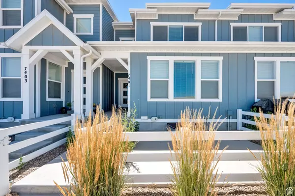 7401 S OLIVINE RIVER LN W, West Jordan, UT 84081