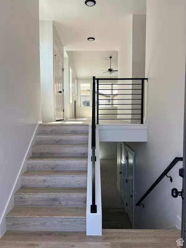 Murray, UT 84123,5364 S MURRAY RIDGE RD #122