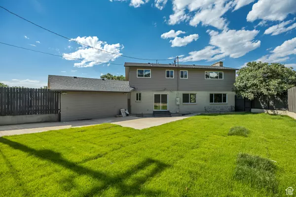 Bountiful, UT 84010,2177 S BONNIEVIEW DR E