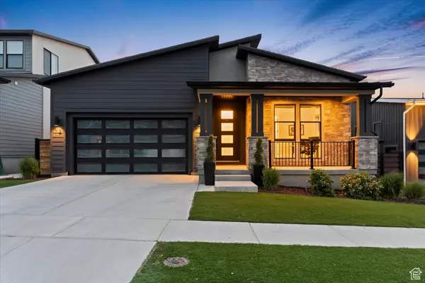 712 S MILLER AVE, North Salt Lake, UT 84054