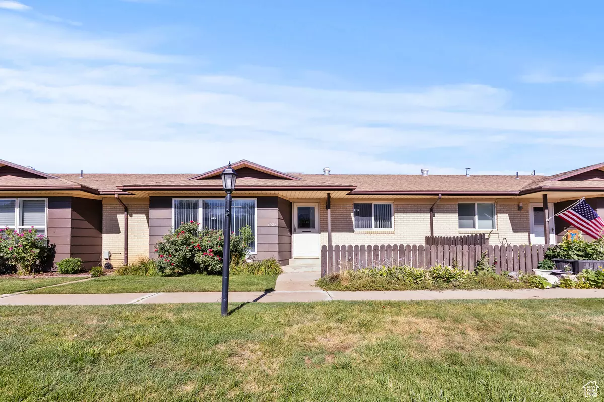 South Ogden, UT 84405,5582 S 975 E
