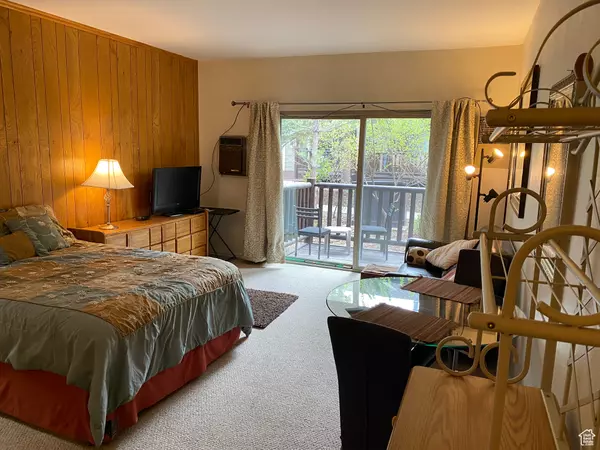 Park City, UT 84060,2325 SIDEWINDER DR #806