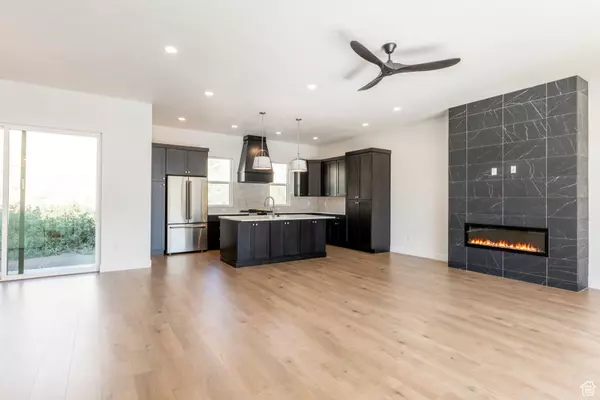 Hideout, UT 84036,497 W ASCENT DR #212