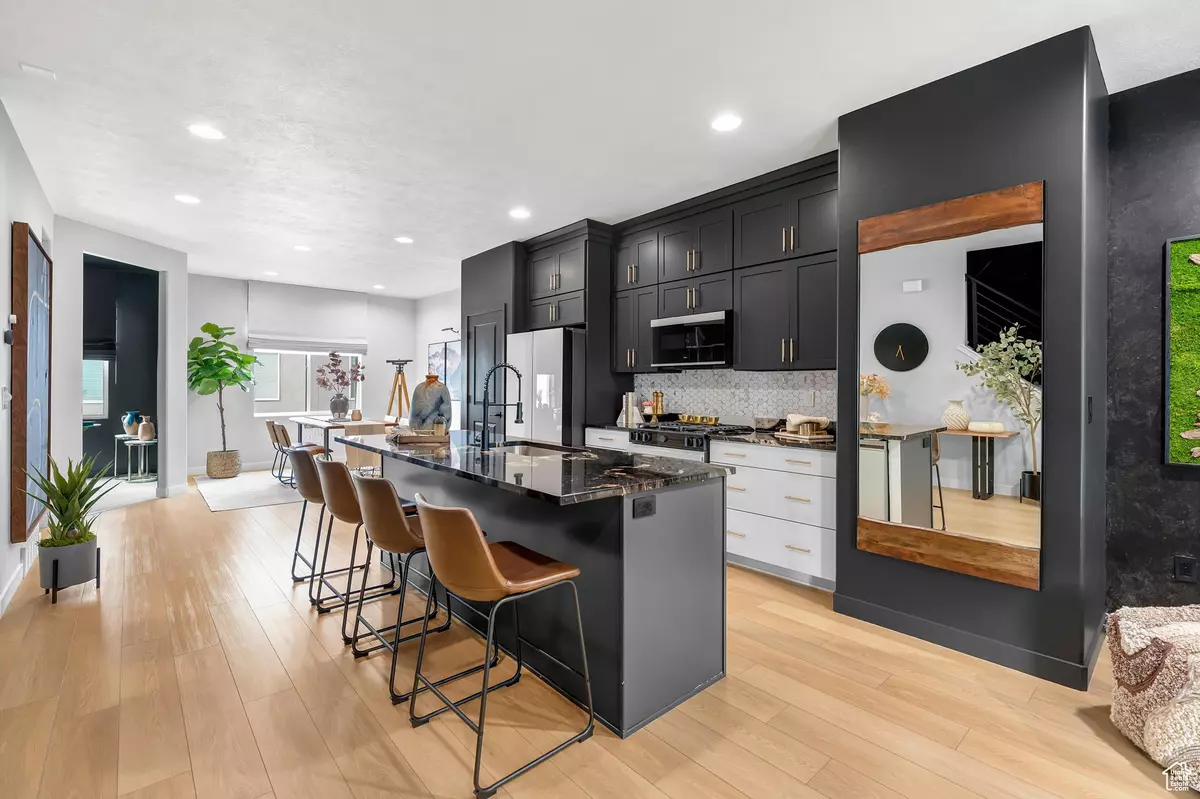 Bluffdale, UT 84065,15101 S HALTER WAY W