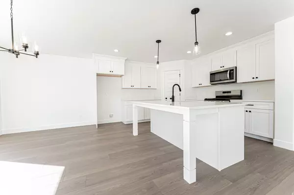 Saratoga Springs, UT 84045,972 N BANNER DR #618