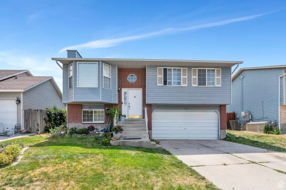 West Jordan, UT 84081,6796 S CYCLAMEN DR