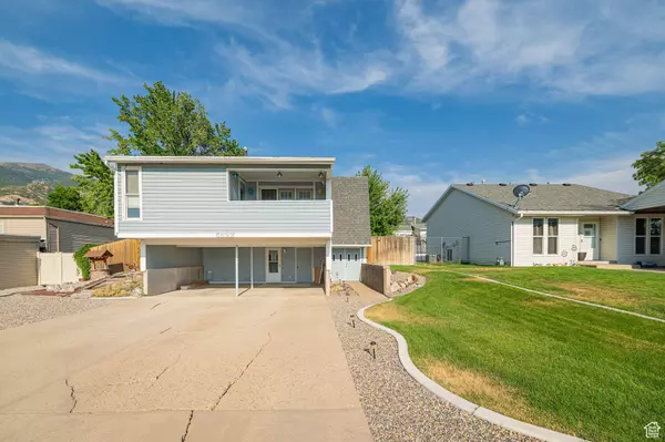 South Ogden, UT 84403,5822 PARK LN S