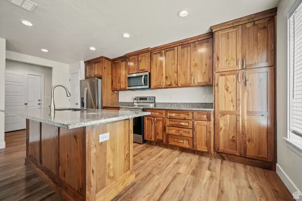 2777 W 4175 S #229, Roy, UT 84067