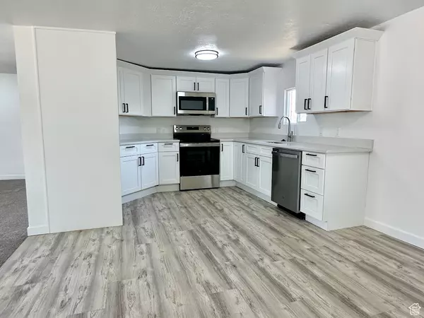 Price, UT 84501,787 S 400 E #17