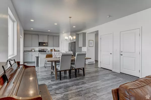 Eagle Mountain, UT 84005,7908 N SEABISCUIT RD