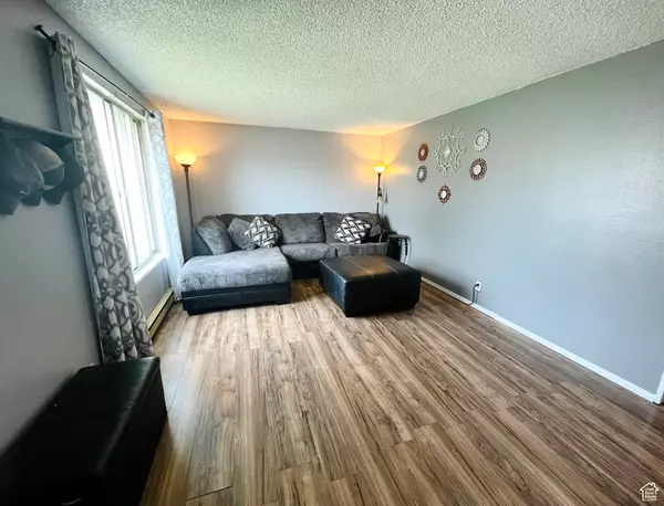 Price, UT 84501,30 E 500 S