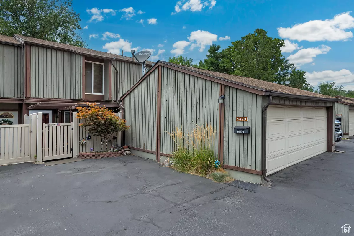 Murray, UT 84107,5420 S TONALEA DR