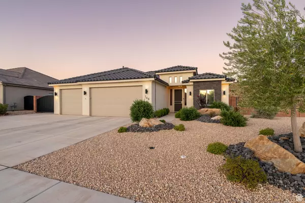 746 N SANDY TALUS DR, Washington, UT 84780