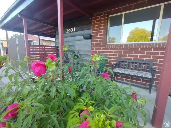 Salt Lake City, UT 84116,1301 N 1500 W