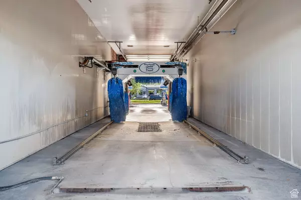 South Jordan, UT 84095,10210 S REDWOOD RD