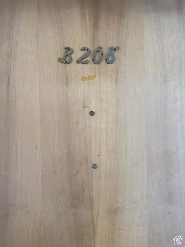 Salt Lake City, UT 84116,616 N OAKLEY ST #B208