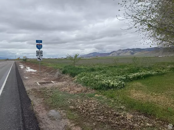 Aurora, UT 84620,750 S 300 W #101
