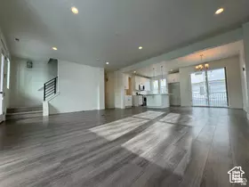 South Jordan, UT 84009,10617 S CARDINAL RD #171