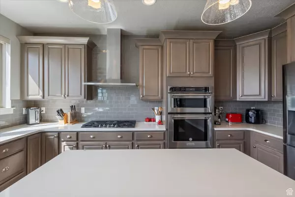 Lehi, UT 84043,4817 N ARCTIC FOX CIR