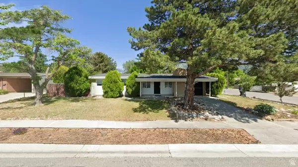 10499 S CARNATION DR, Sandy, UT 84094