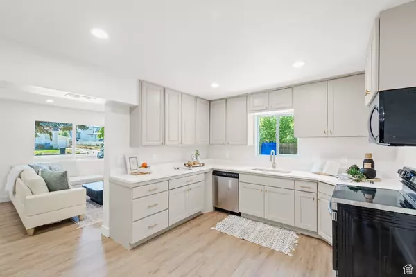 South Salt Lake, UT 84115,3860 S 400 E