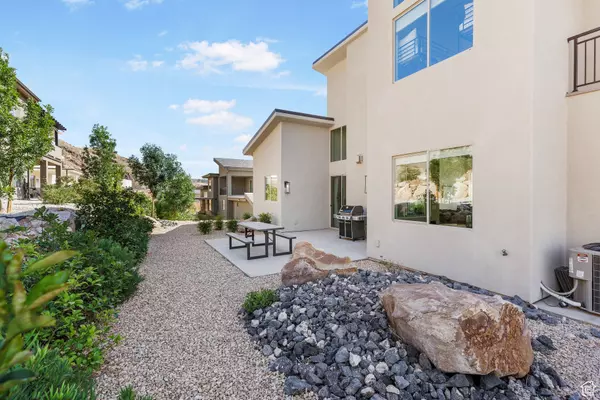 La Verkin, UT 84745,458 N 200 E