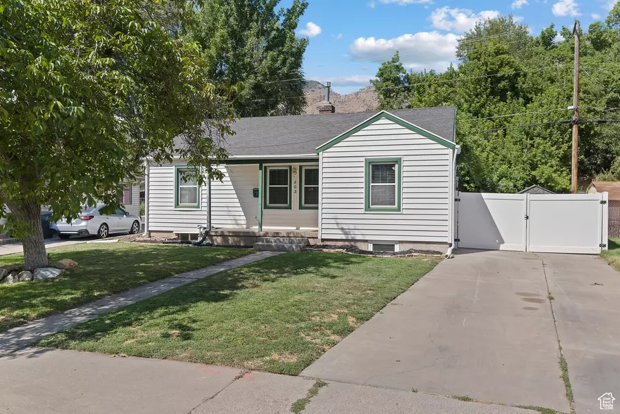 802 S BROOKSIDE DR E, Springville, UT 84663