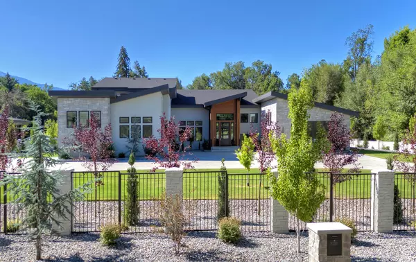 2222 E WALKER LN, Holladay, UT 84117