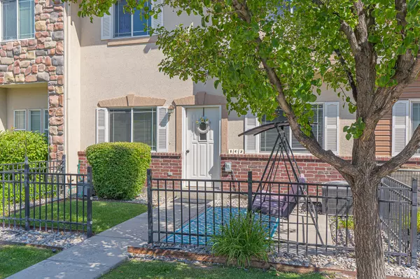 Logan, UT 84341,514 W 1490 N #102