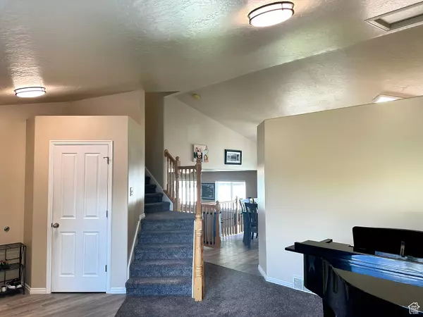 North Salt Lake, UT 84054,158 N WALTON CT W