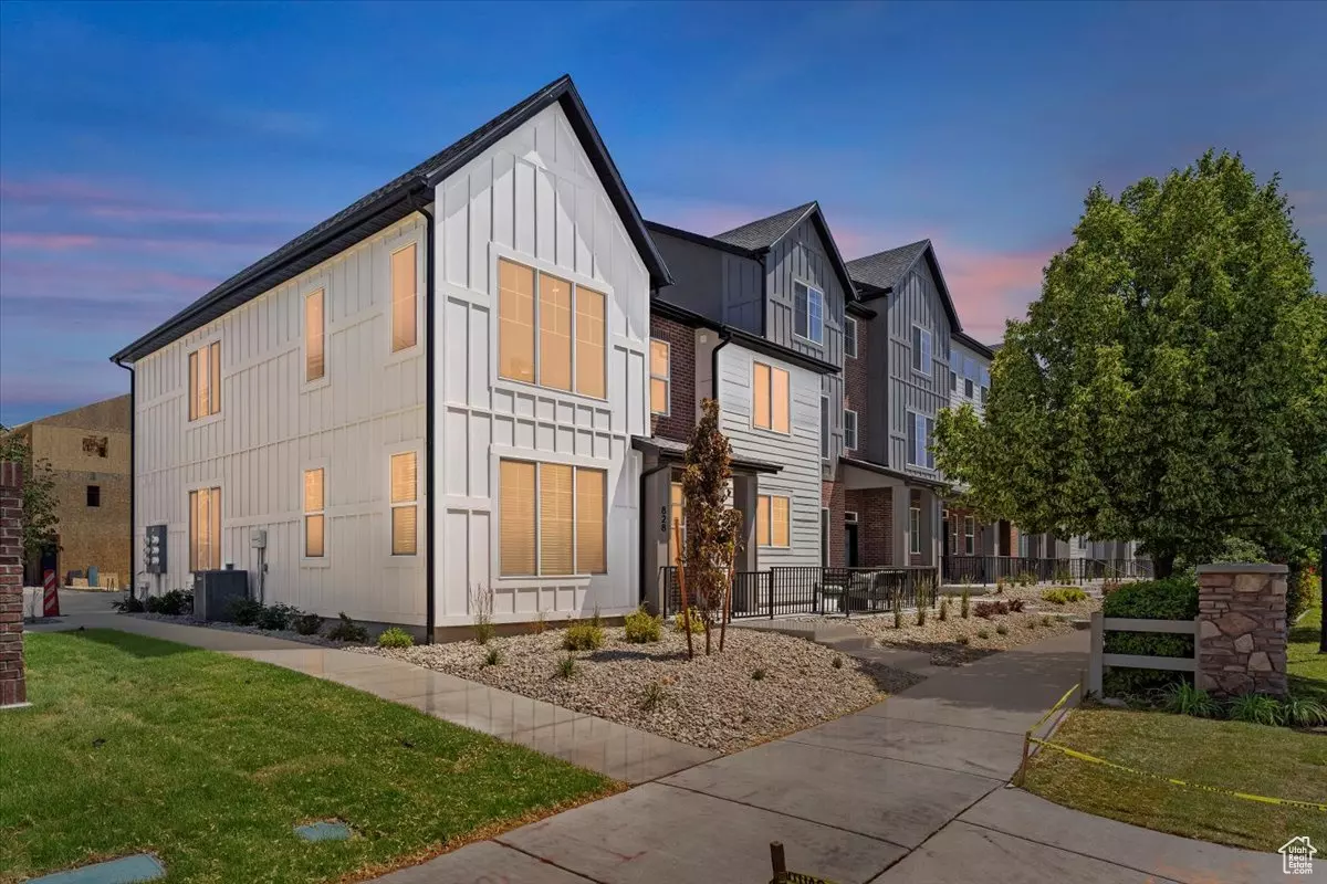 North Salt Lake, UT 84054,828 W 1100 N #145