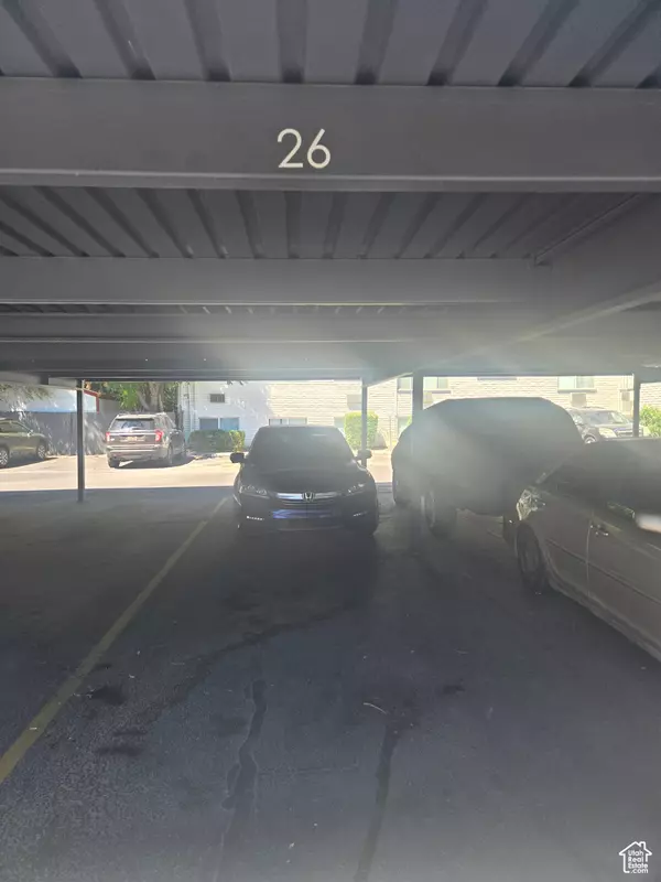 Salt Lake City, UT 84111,731 S 300 E #K110