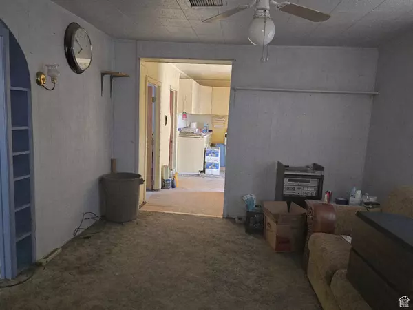 Vernal, UT 84078,491 S 500 E