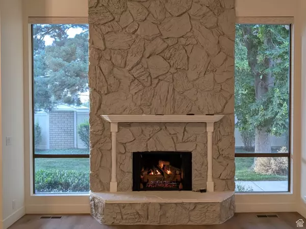 Salt Lake City, UT 84121,1575 E 6430 S