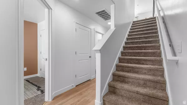 Harrisville, UT 84404,352 E 1275 N #130