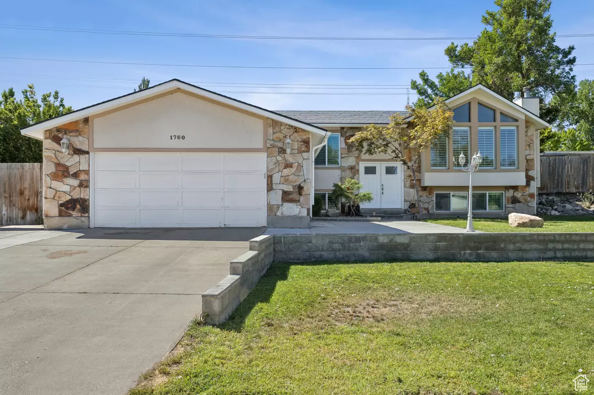 Sandy, UT 84093,1760 E SUNRISE MEADOW DR S