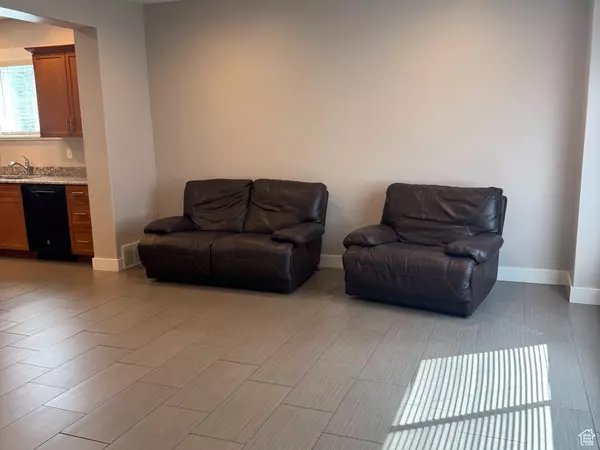 North Logan, UT 84341,449 E 2170 N