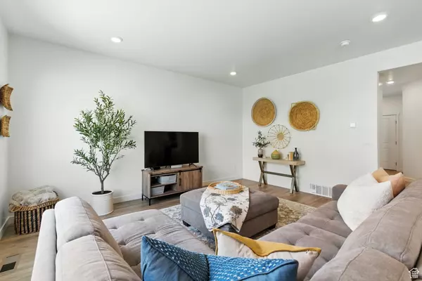 Spanish Fork, UT 84660,1501 S 3750 E