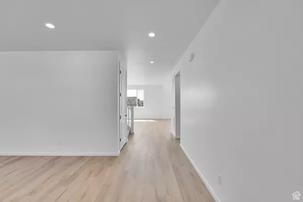 Willard, UT 84340,213 W 800 #343