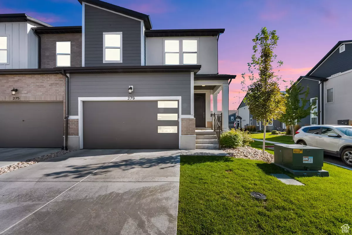 Vineyard, UT 84059,279 W 700 N