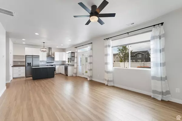 American Fork, UT 84003,894 S 370 W