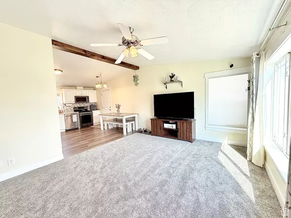 Vernal, UT 84078,346 W 2050 S