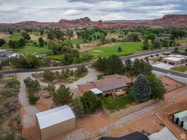 2720 BENCH RD E, Moab, UT 84532